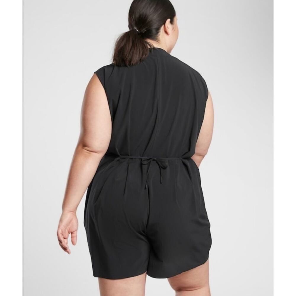 Athleta Black Marlow Romper Women NWT 3X Short Sleeveless - Picture 7 of 7